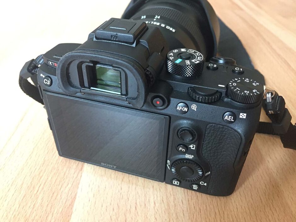 Sony A7R III Body 02